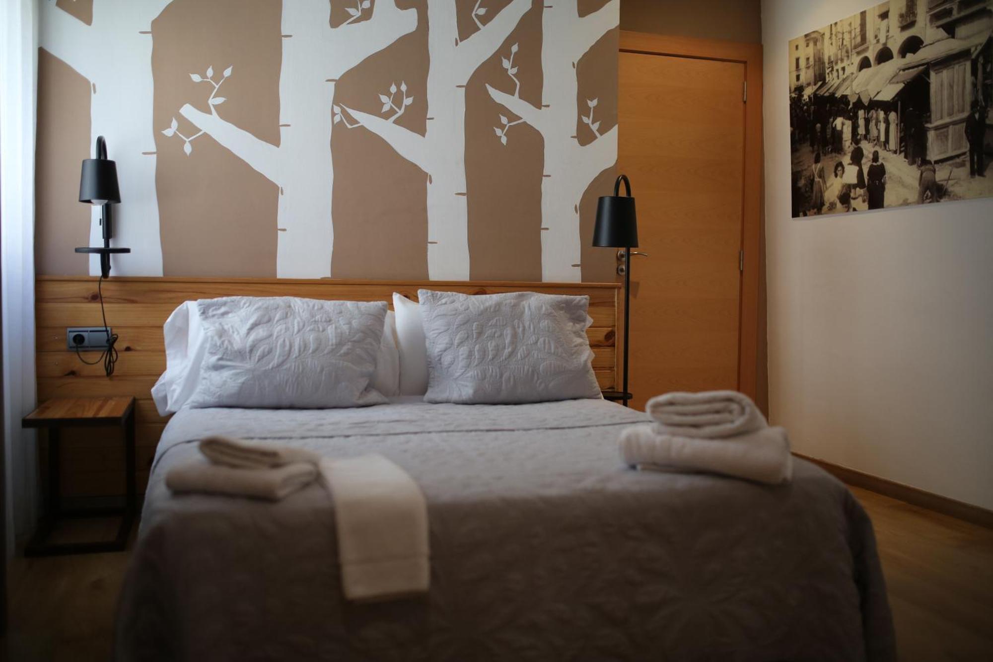 Las Coles Apartasuites Xàtiva Exteriör bild