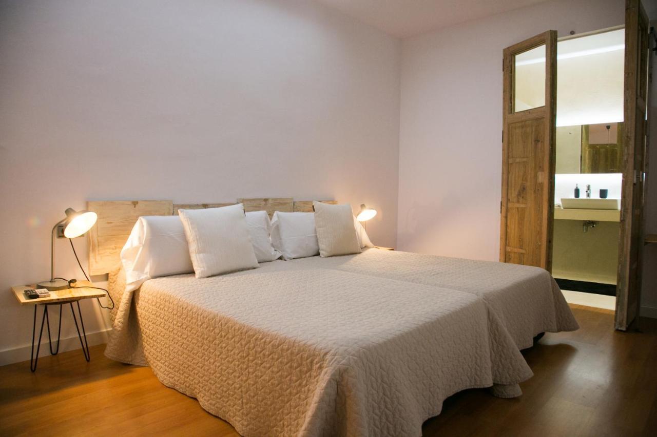 Las Coles Apartasuites Xàtiva Exteriör bild