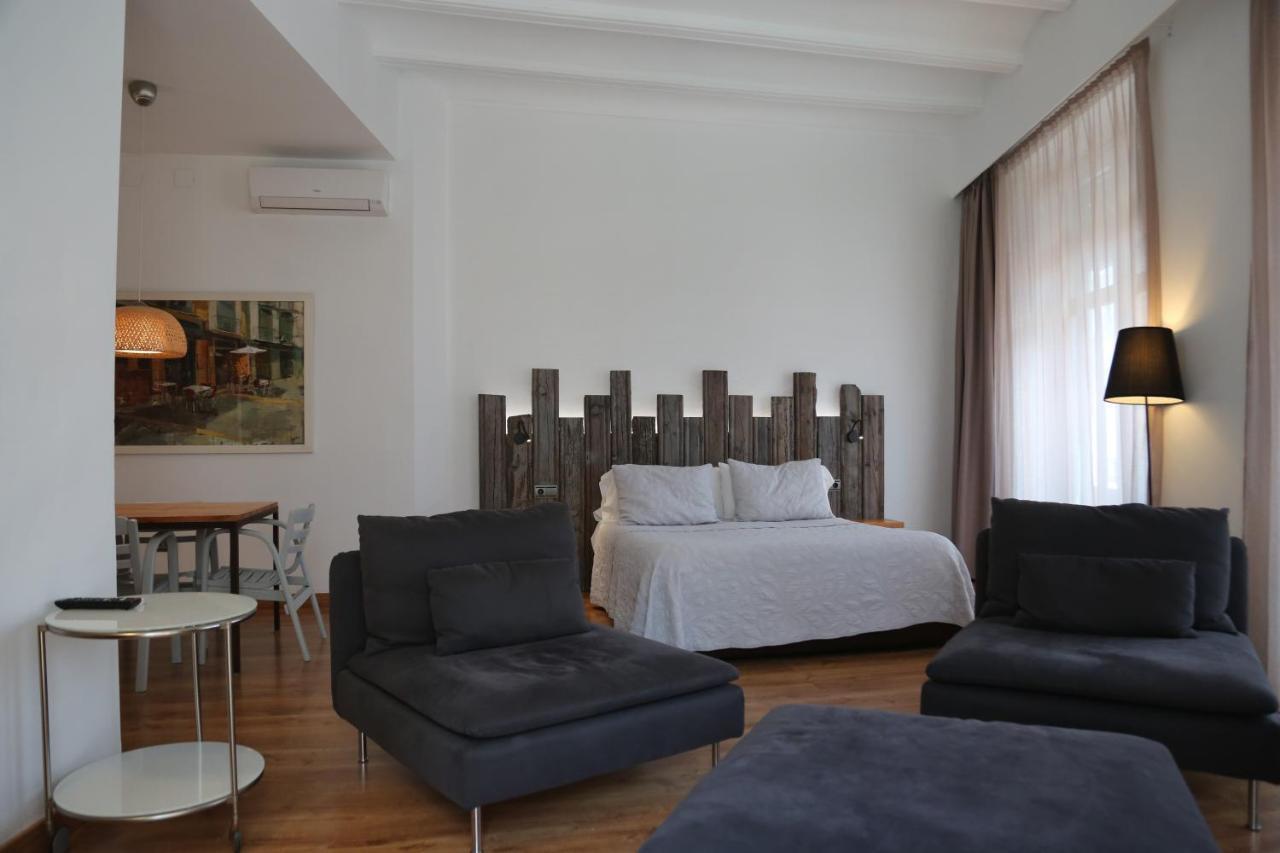 Las Coles Apartasuites Xàtiva Exteriör bild