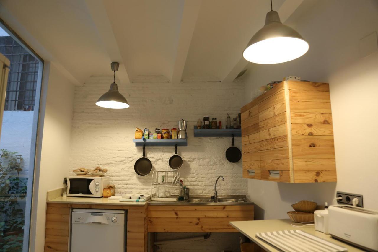 Las Coles Apartasuites Xàtiva Exteriör bild