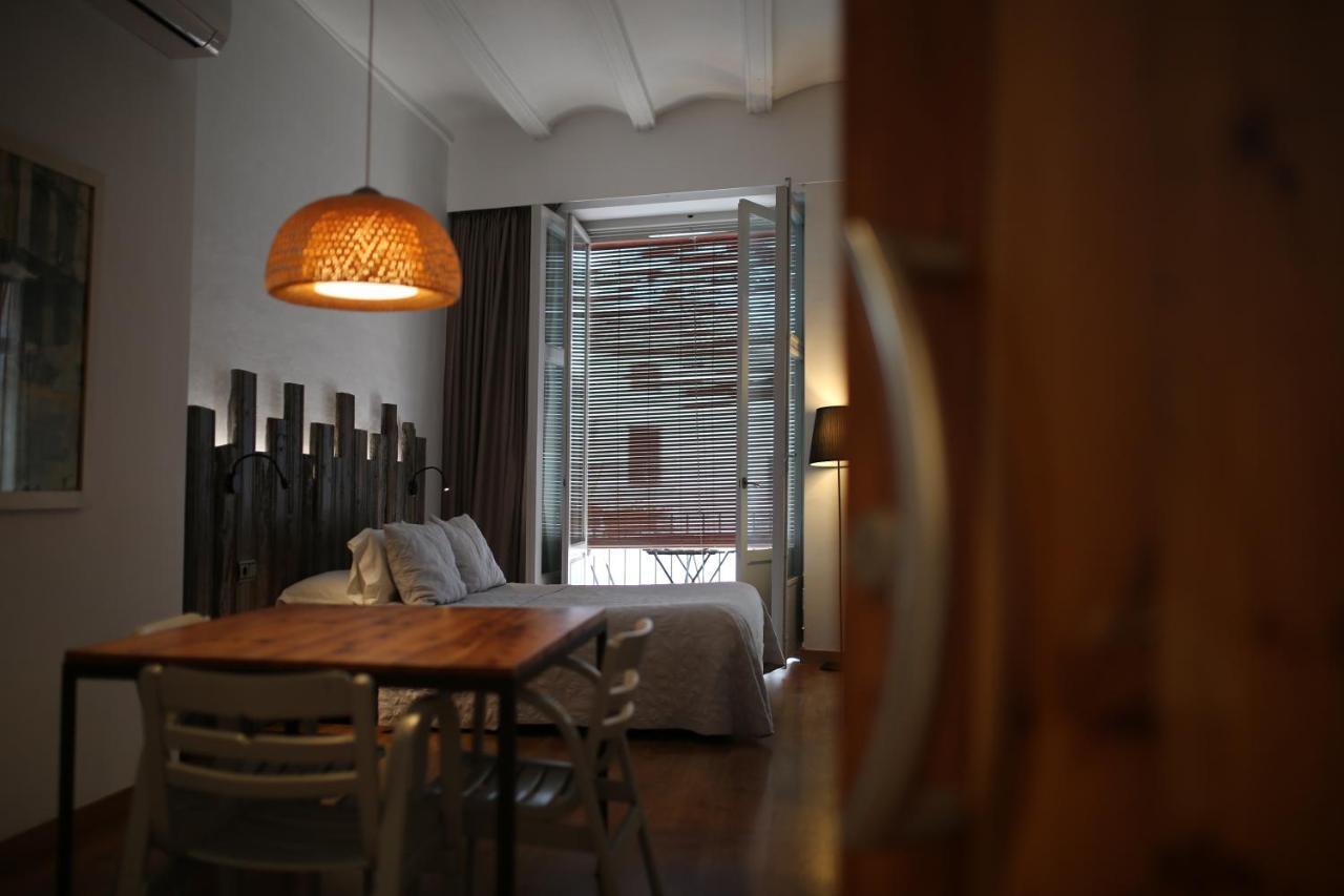 Las Coles Apartasuites Xàtiva Exteriör bild